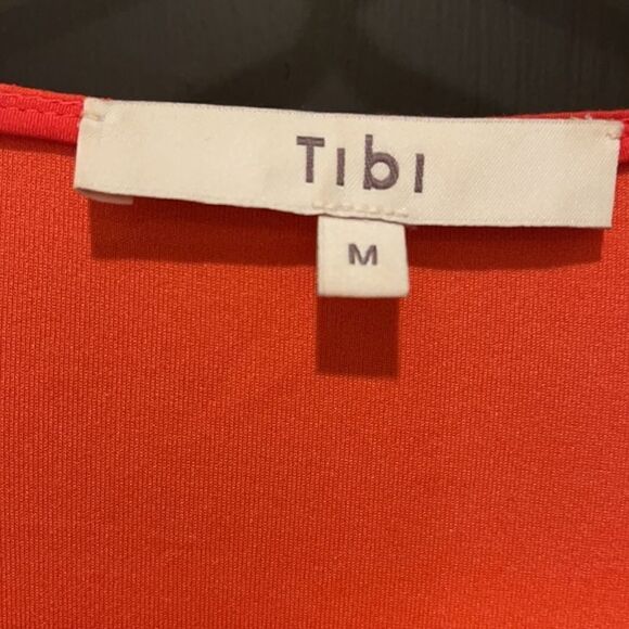 Tibi red V-neck top with full sleeves - Picture 3 of 4